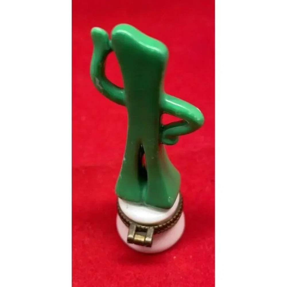 Vintage PHB Gumby Porcelain Trinket Box Gumby w/ Book‎ RARE Collectible EUC